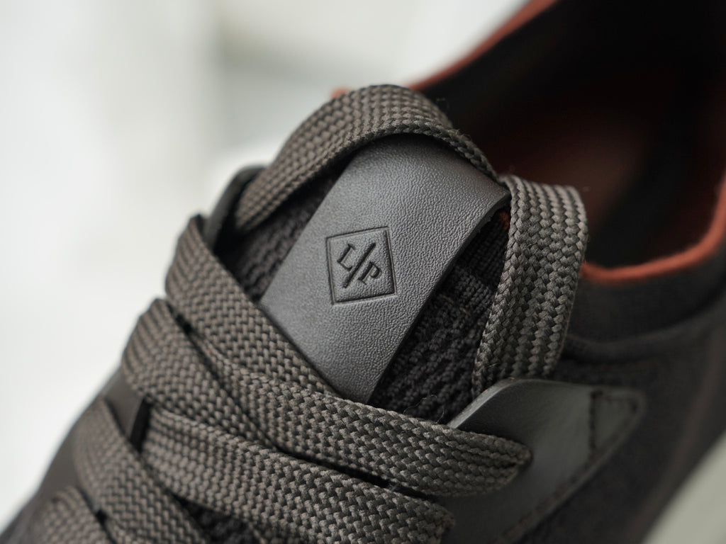 410 Sneakers
