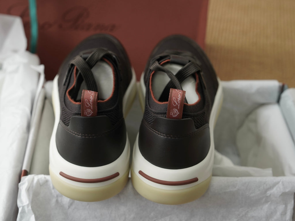 410 Sneakers