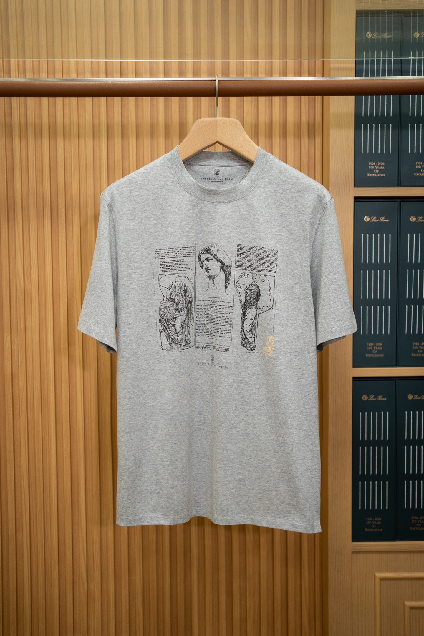 T-Shirt